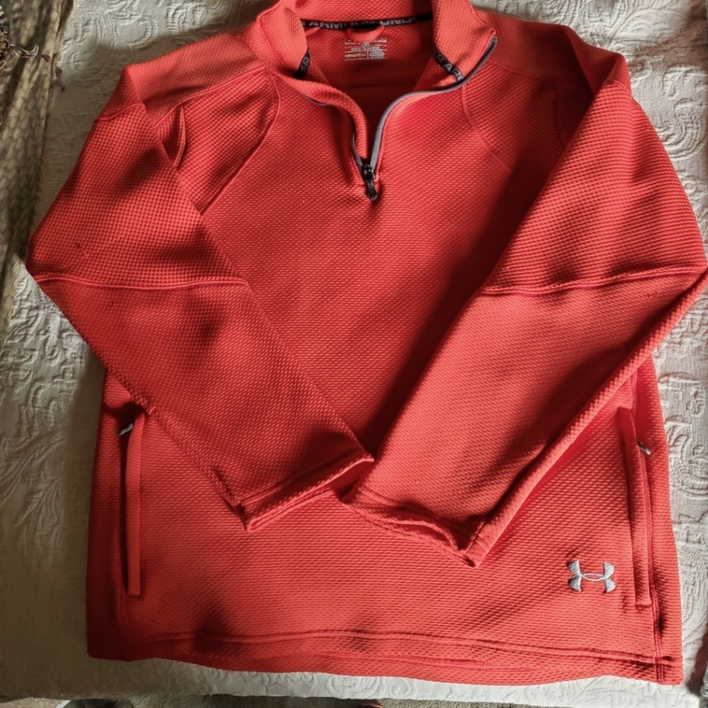 Under Armour womens all weather half zip sweatshirt